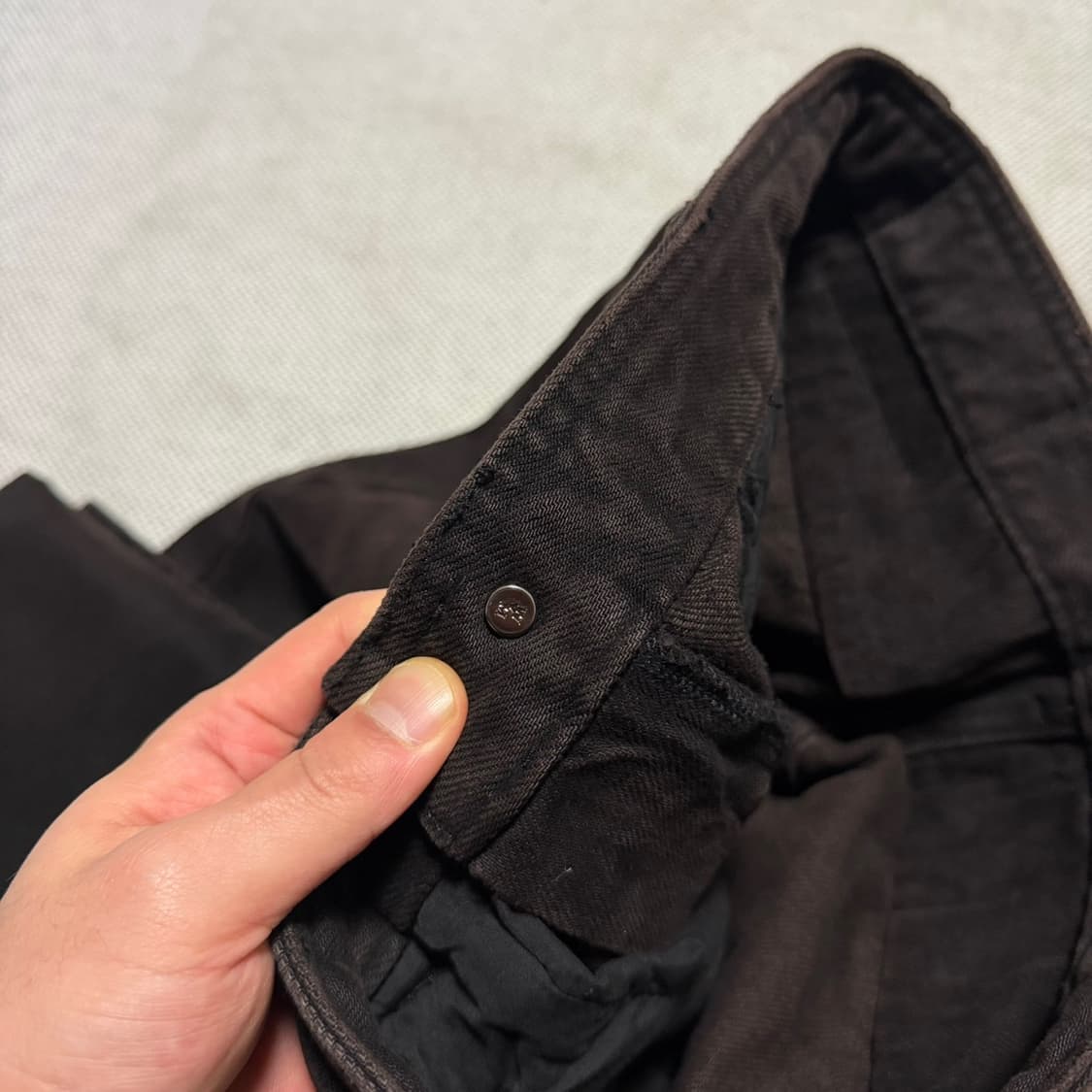 우영미 WYM 다크 브라운 데님 팬츠 상품이미지5