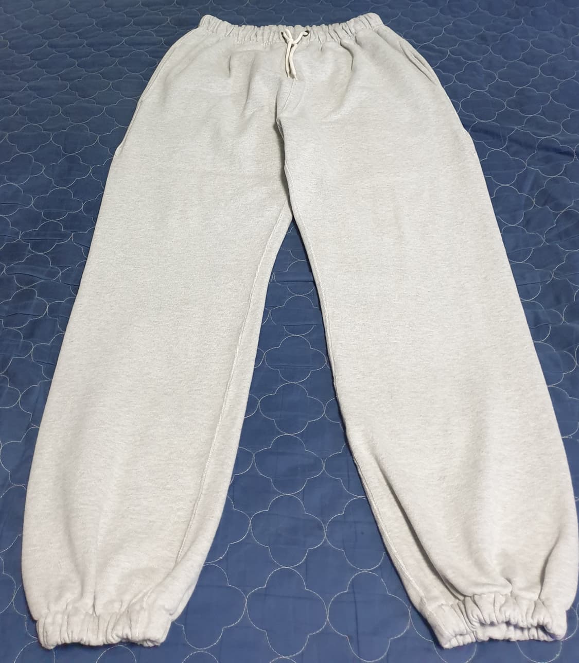 아웃스탠딩 혜비코튼 배색 스웨트 셋업 크림&그린 (XL) 상품이미지4