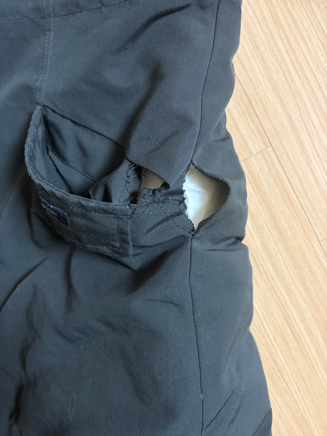 캐나다구스 블랙 패딩 상품이미지6