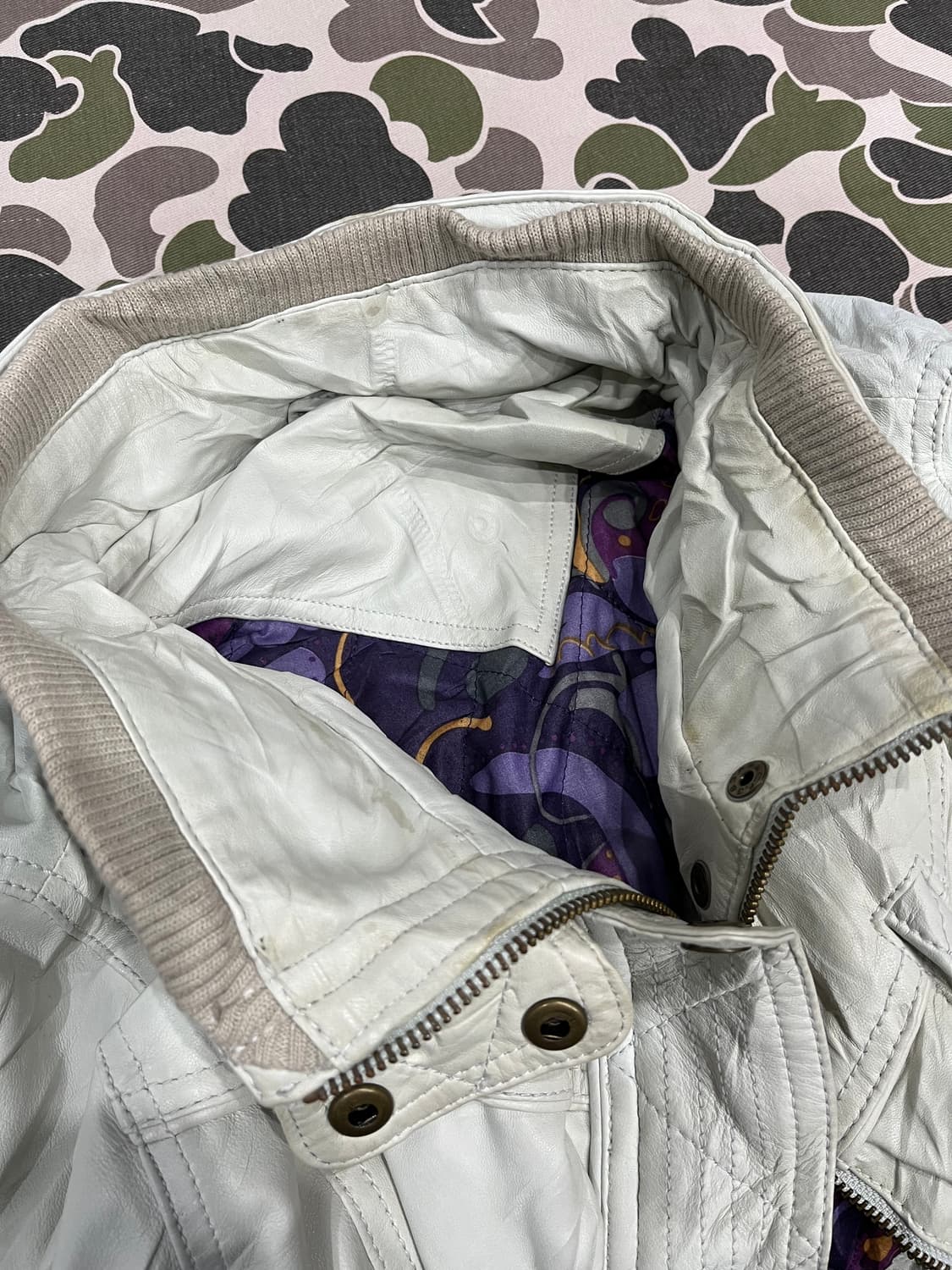 UNIT PLUS 양가죽 하이넥 셔링 자켓 우먼즈 상품이미지10