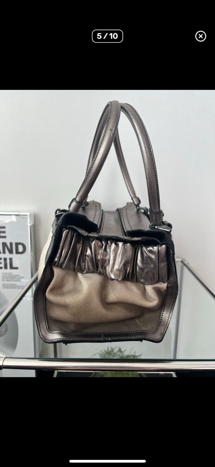 버버리 메탈릭 노바 체크 필그림 숄더백 상품이미지3