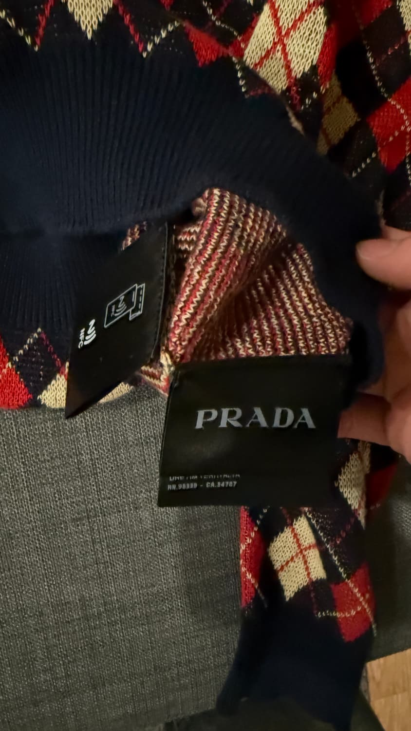 프라다 아가일 코튼 스웨터 2024 상품이미지4