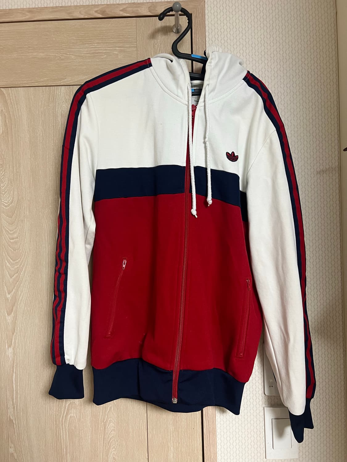 00s 아디다스 올드스쿨 화이트 구영국깔 후드집업 상품이미지1