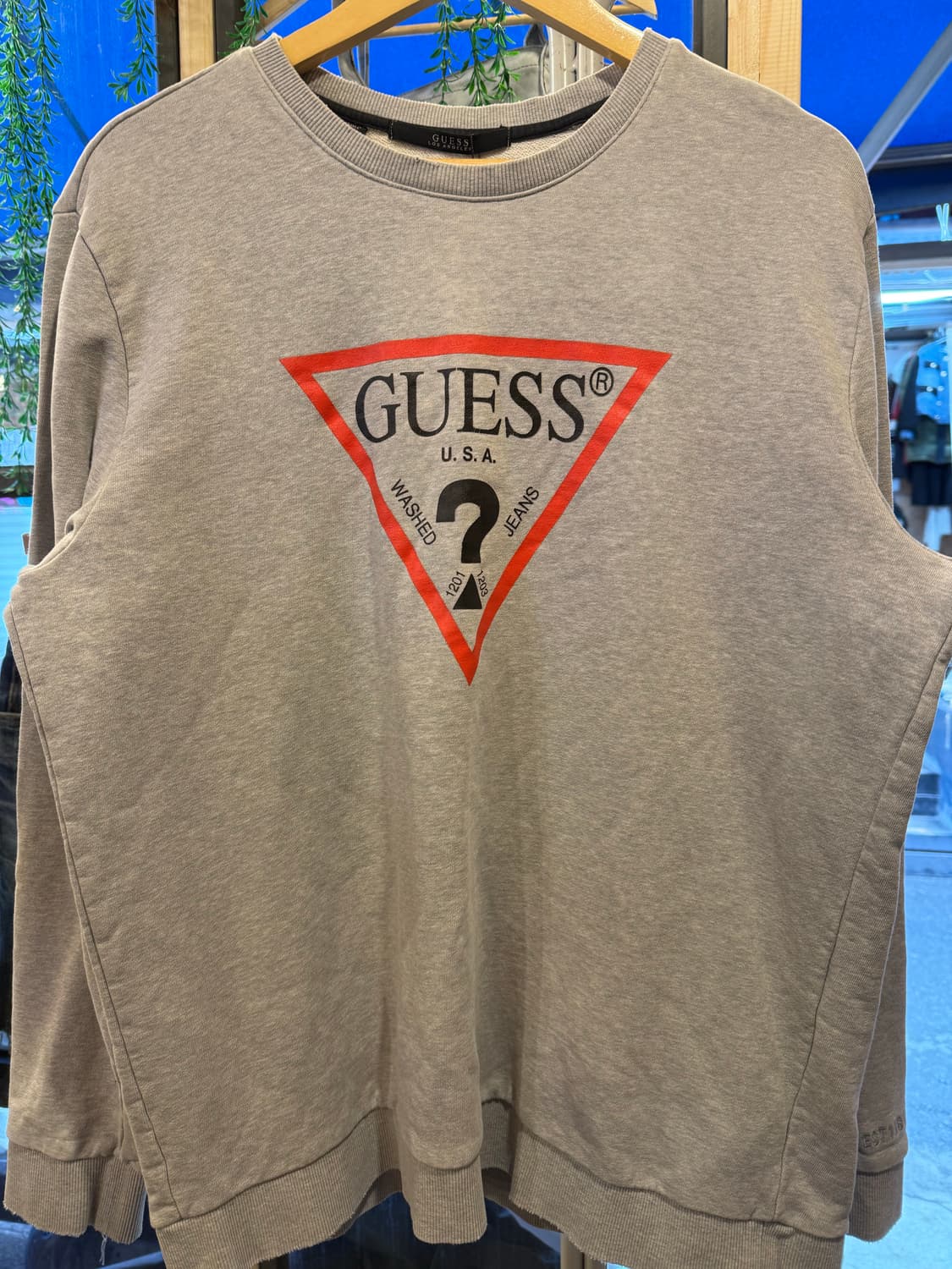 게스 그레이 맨투맨 상품이미지1