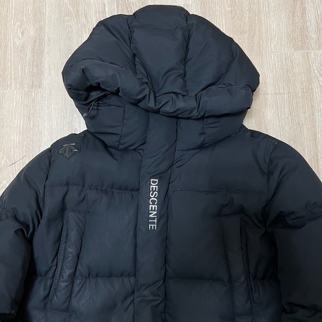 데상트 히트나비 구스다운 후드 롱패딩 XS/85  상품이미지2