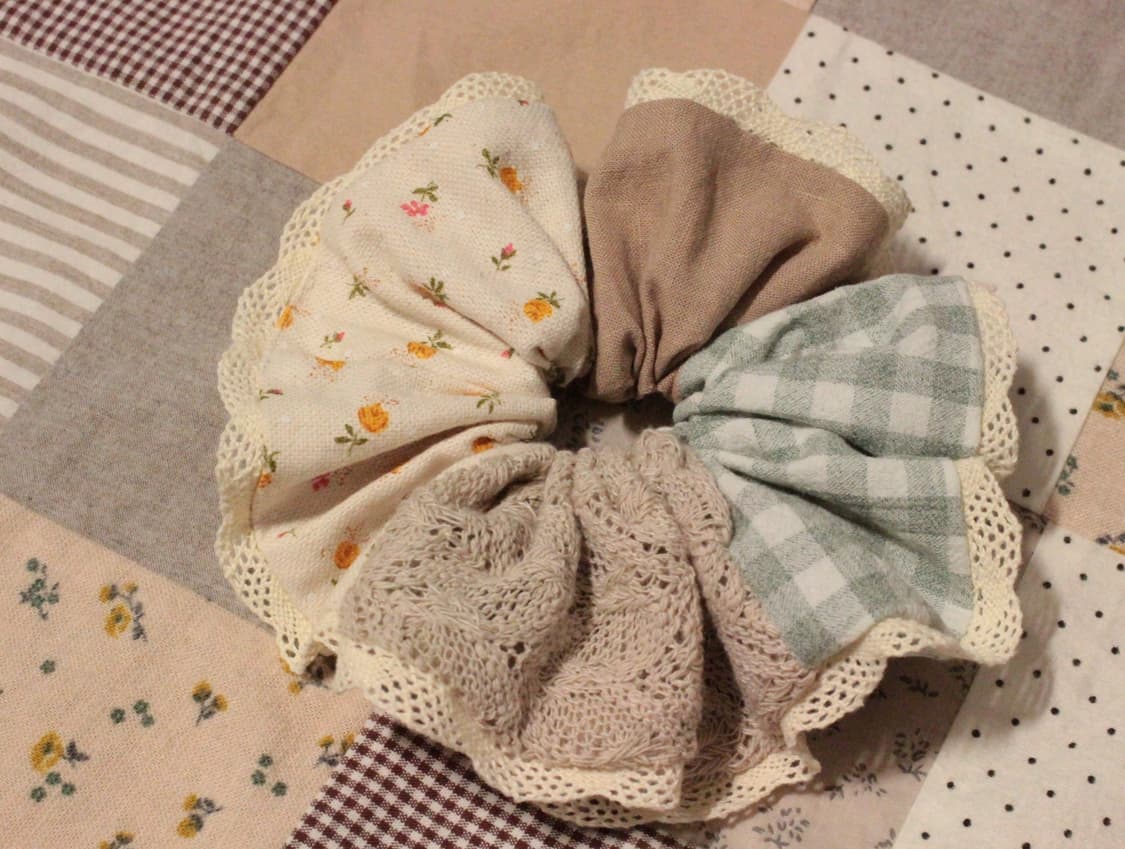 핸드메이드 패치워크 레이스 스크런치 상품이미지2