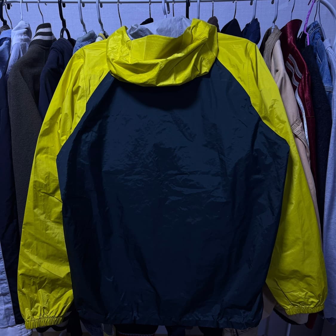 파타고니아 아노락 옐로우/블랙 바람막이 M 상품이미지5