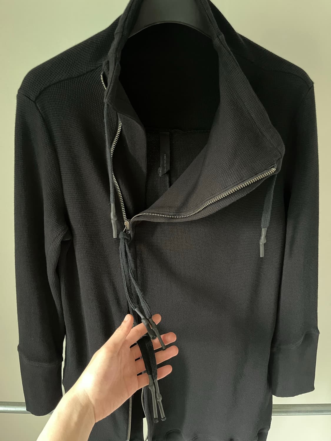 FIRST AID TO THE INJURED HIGH NECK JKT 상품이미지6