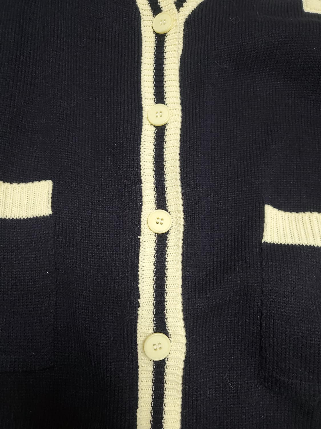 1993스튜디오 네이비 배색 가디건 FREE 상품이미지4