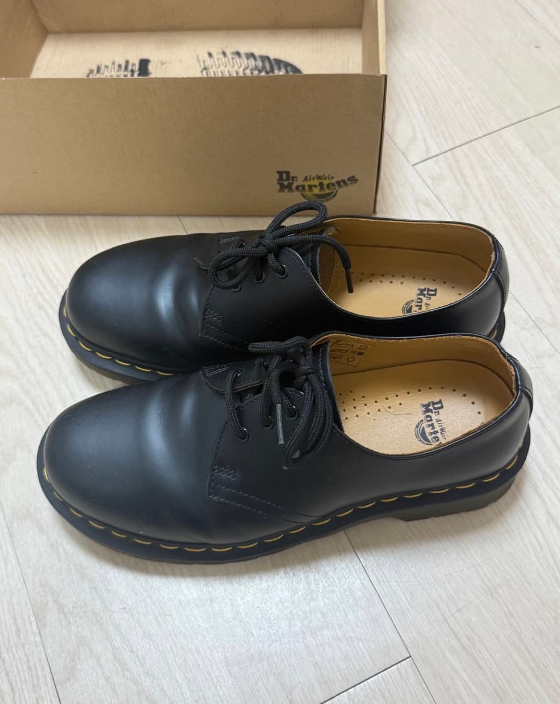 닥터마틴 1461 3홀 스무스 250 상품이미지2