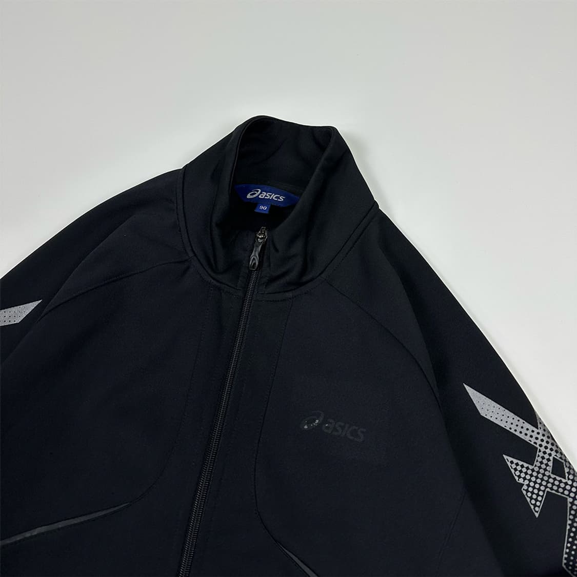 아식스 기모 집업 상품이미지3