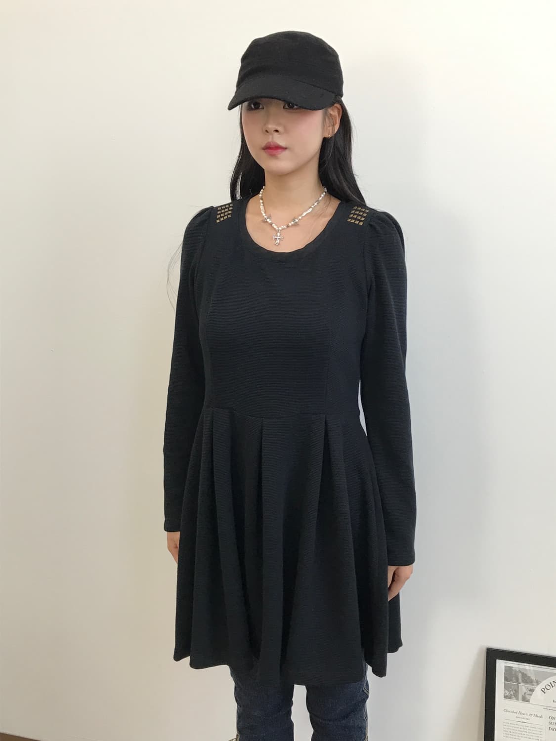 NWT ViVi x GU Black Flare Mini Dress 상품이미지2