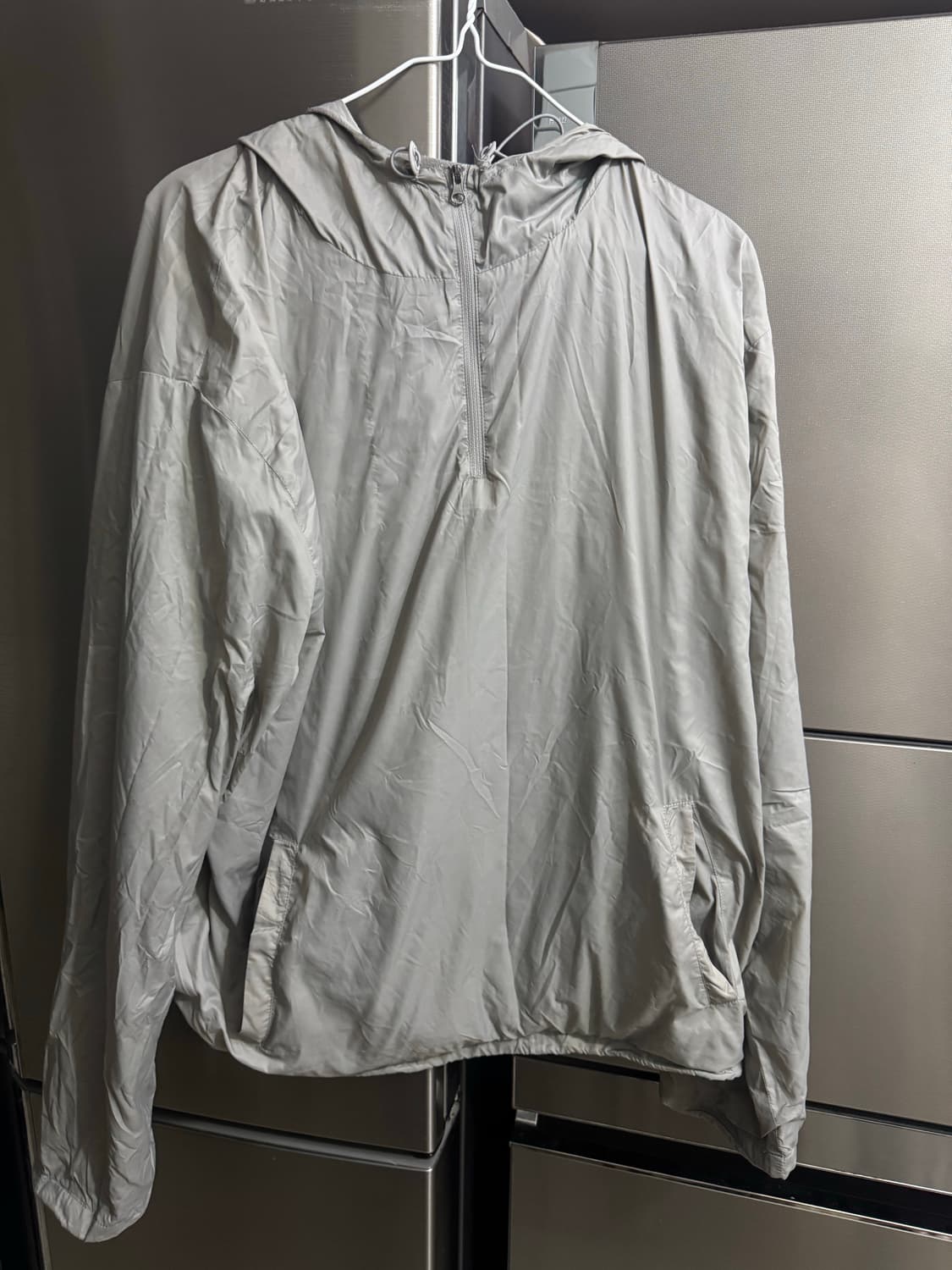아모멘토 24fw 글로시에 실버 아노락 후리스 상품이미지2