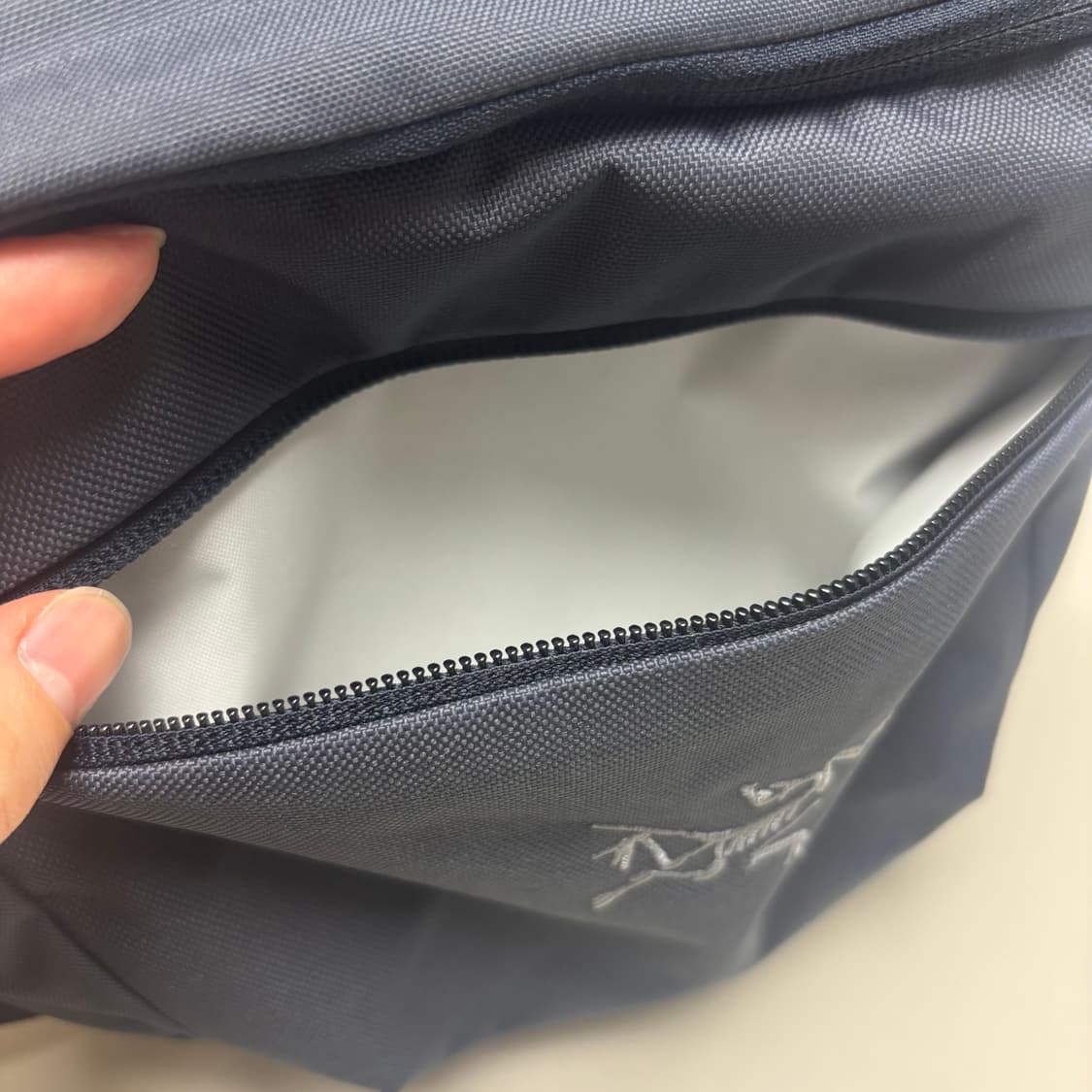 아크테릭스 FW22 맨티스 2 웨이스트팩 (ABMFUX6100) 상품이미지2