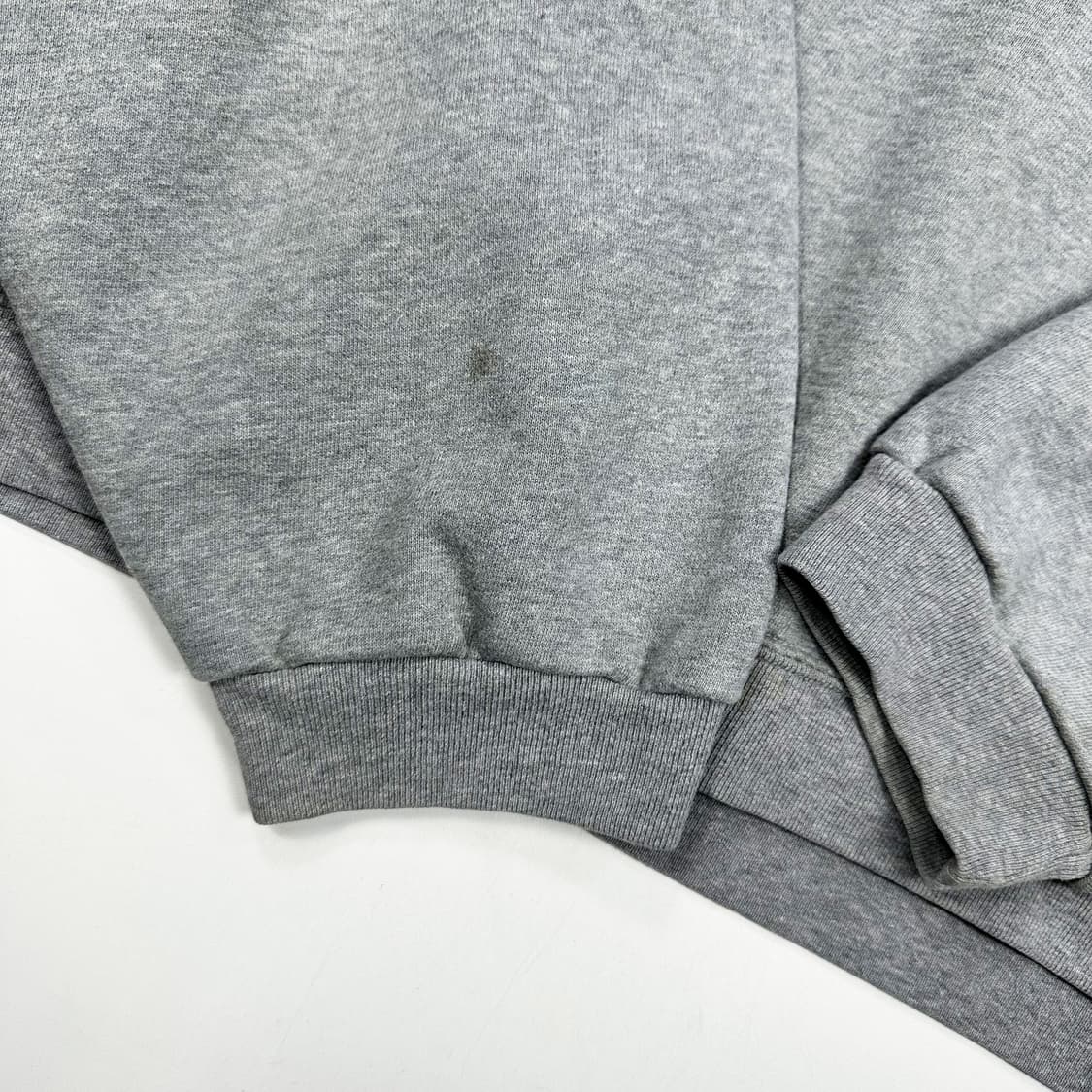 아크네스튜디오 핀트페이스 그레이 맨투맨 (M) 상품이미지5