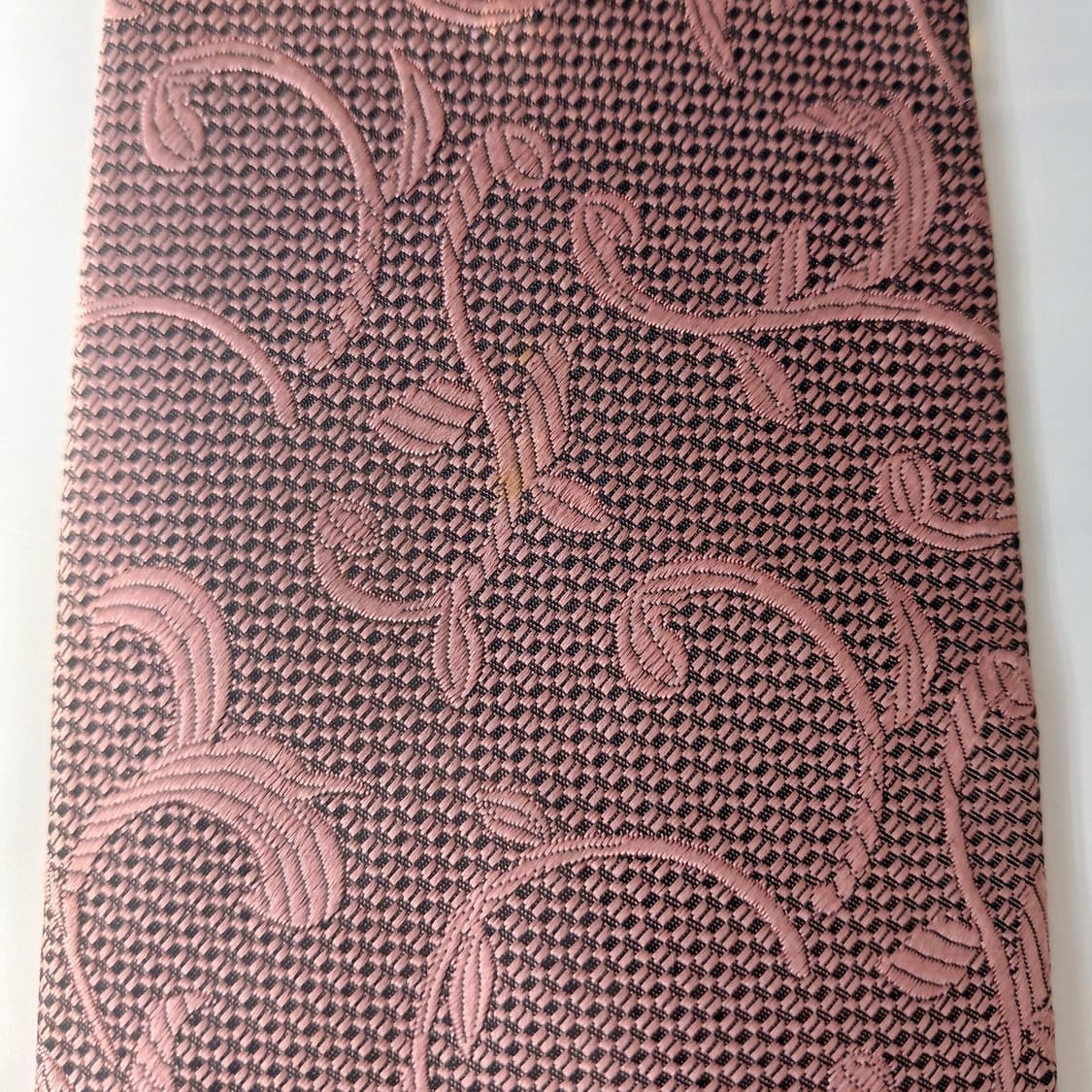 아쿠아스큐텀 실크 버건디 자카드 넥타이 9.9cm A등급 A19660
 상품이미지7