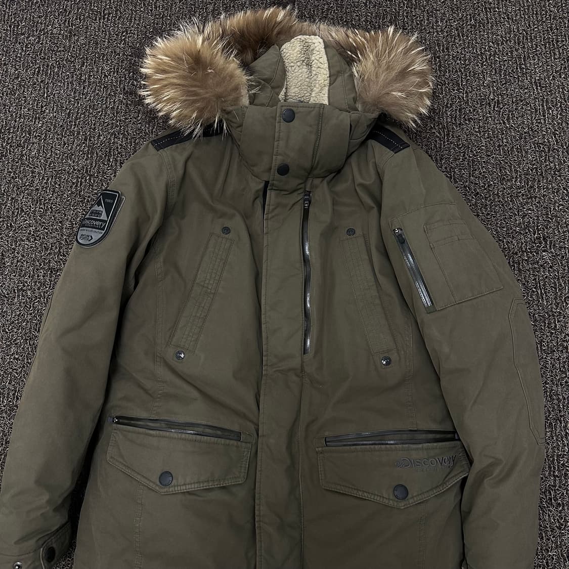 디스커버리 야상 덕다운 롱패딩 점퍼 카키 95(M) 상품이미지2