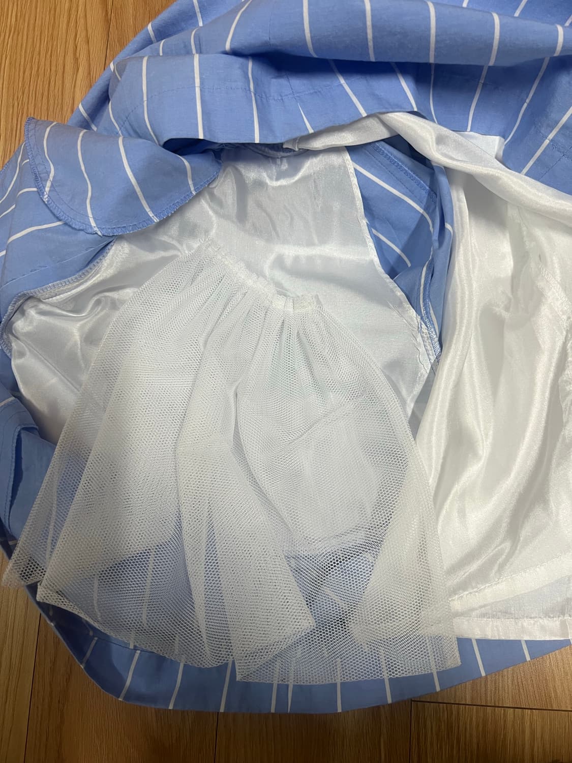 푸시버튼 공효진 백리스 원피스 상품이미지9