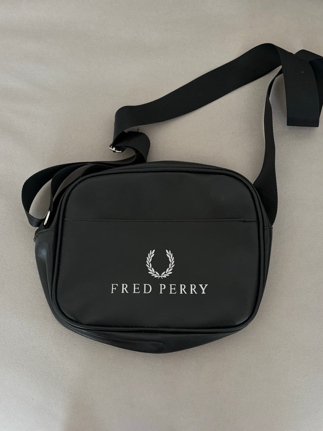 프레드페리 크로스백 상품이미지1