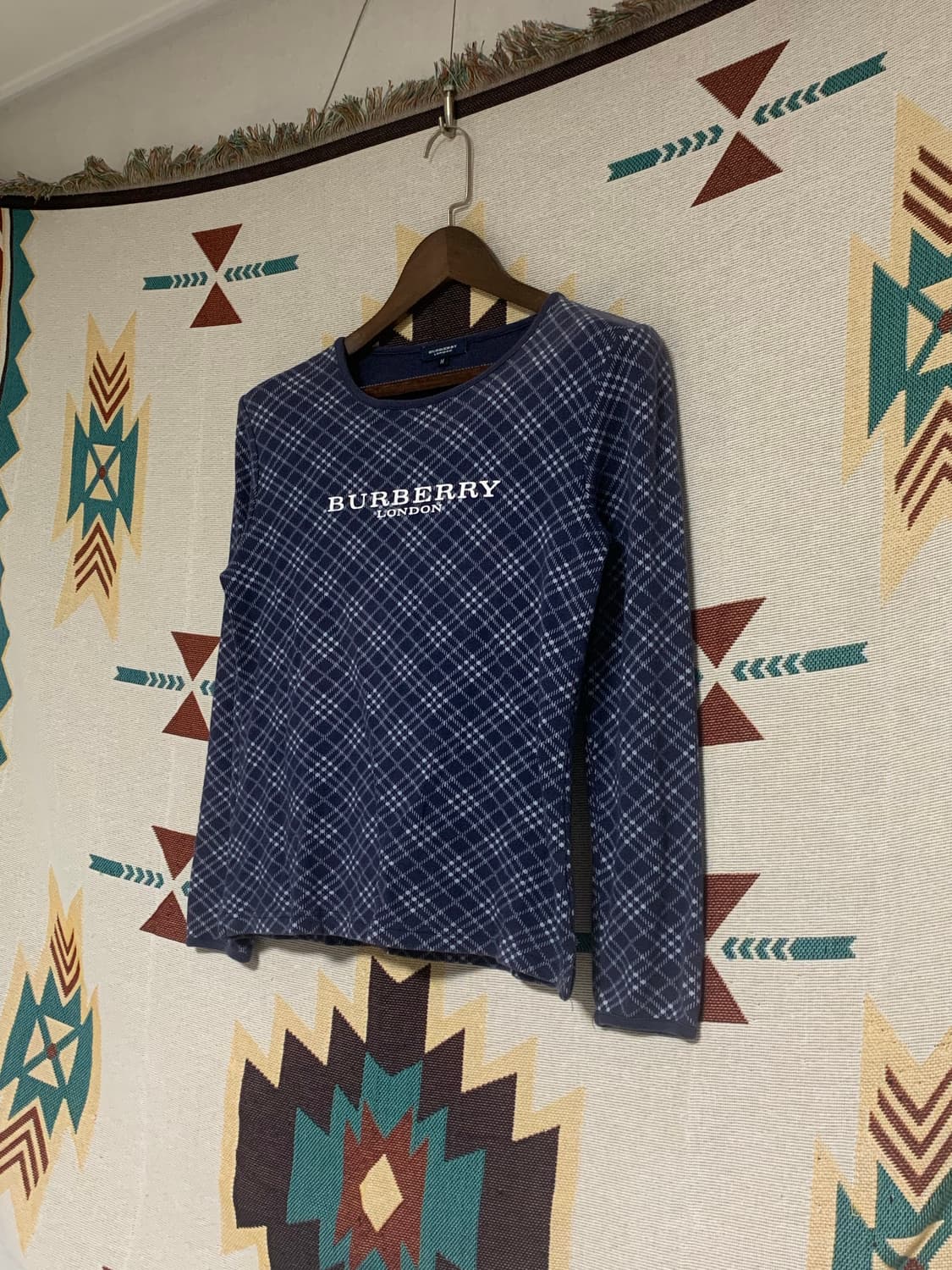 버버리 빅로고 롱슬리브  상품이미지2