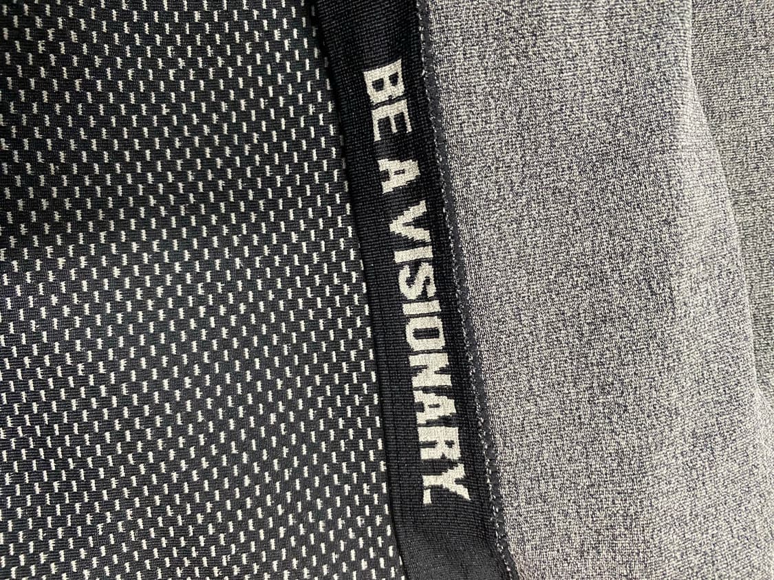 Gymshark onyx v5 화이트 탱크 M(네고가능) 상품이미지3