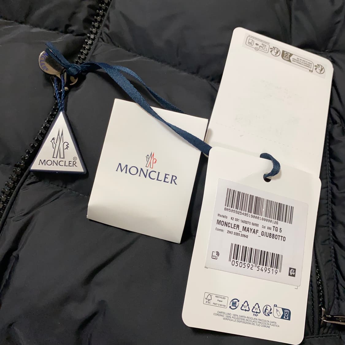 25fw 몽클레르 마야프 후드 쇼트 다운 자켓 블랙 (k2091A00) 상품이미지6