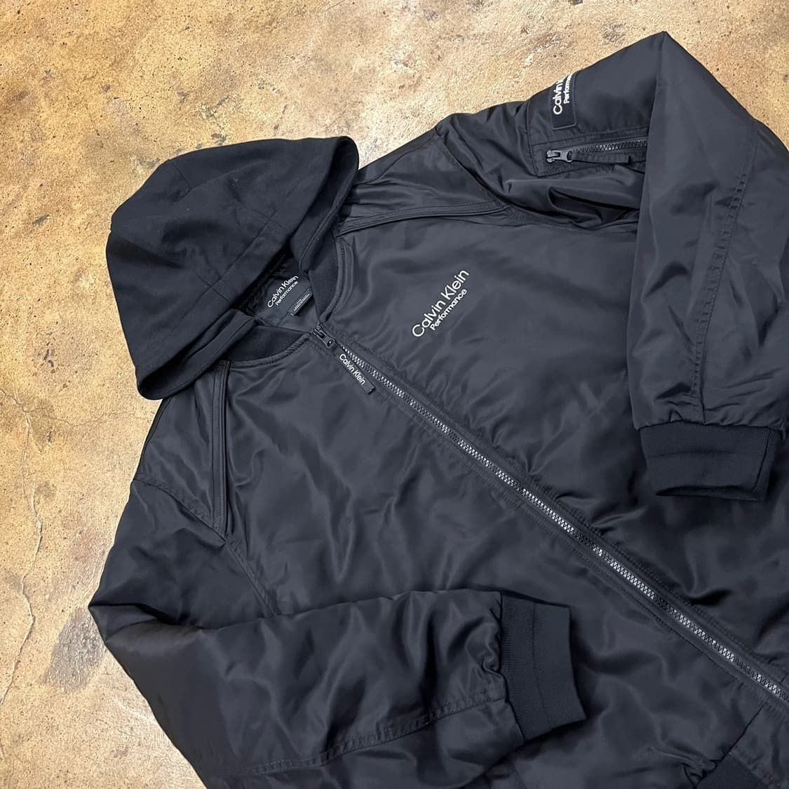 [정품/L] 캘빈클라인 퍼포먼스 후드 바람막이 블랙 b18 상품이미지1