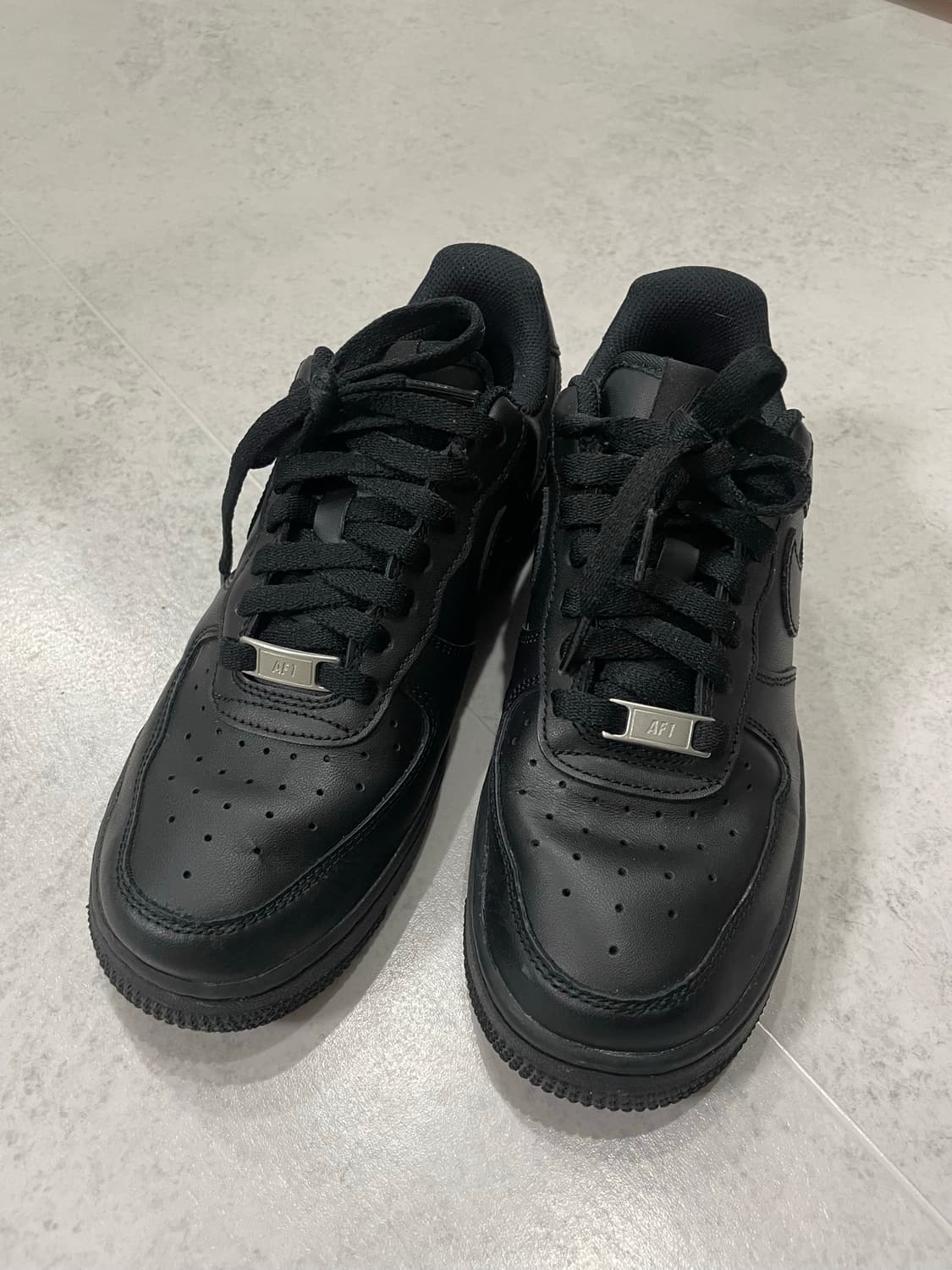 나이키 W 에어포스1 올블랙 240 상품이미지2