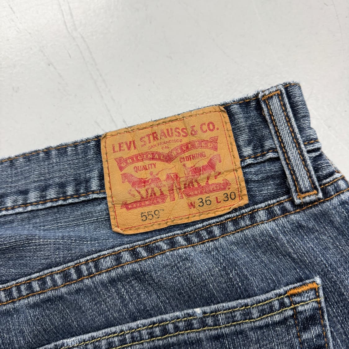 리바이스 559 새깅 워싱 스케이터 와이드 데님팬츠 상품이미지5