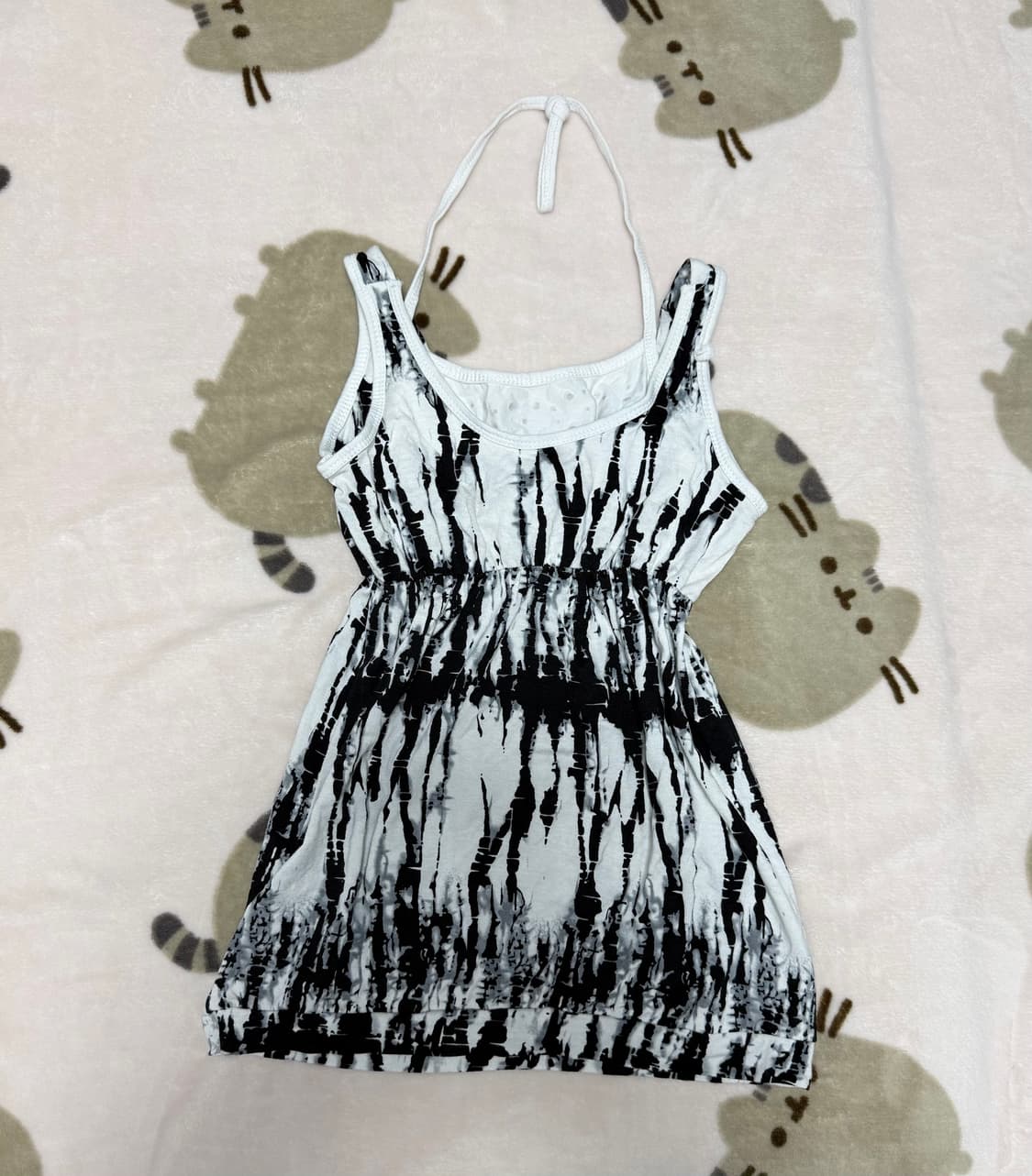 라인스톤 홀터넥 슬리브리스 상품이미지3