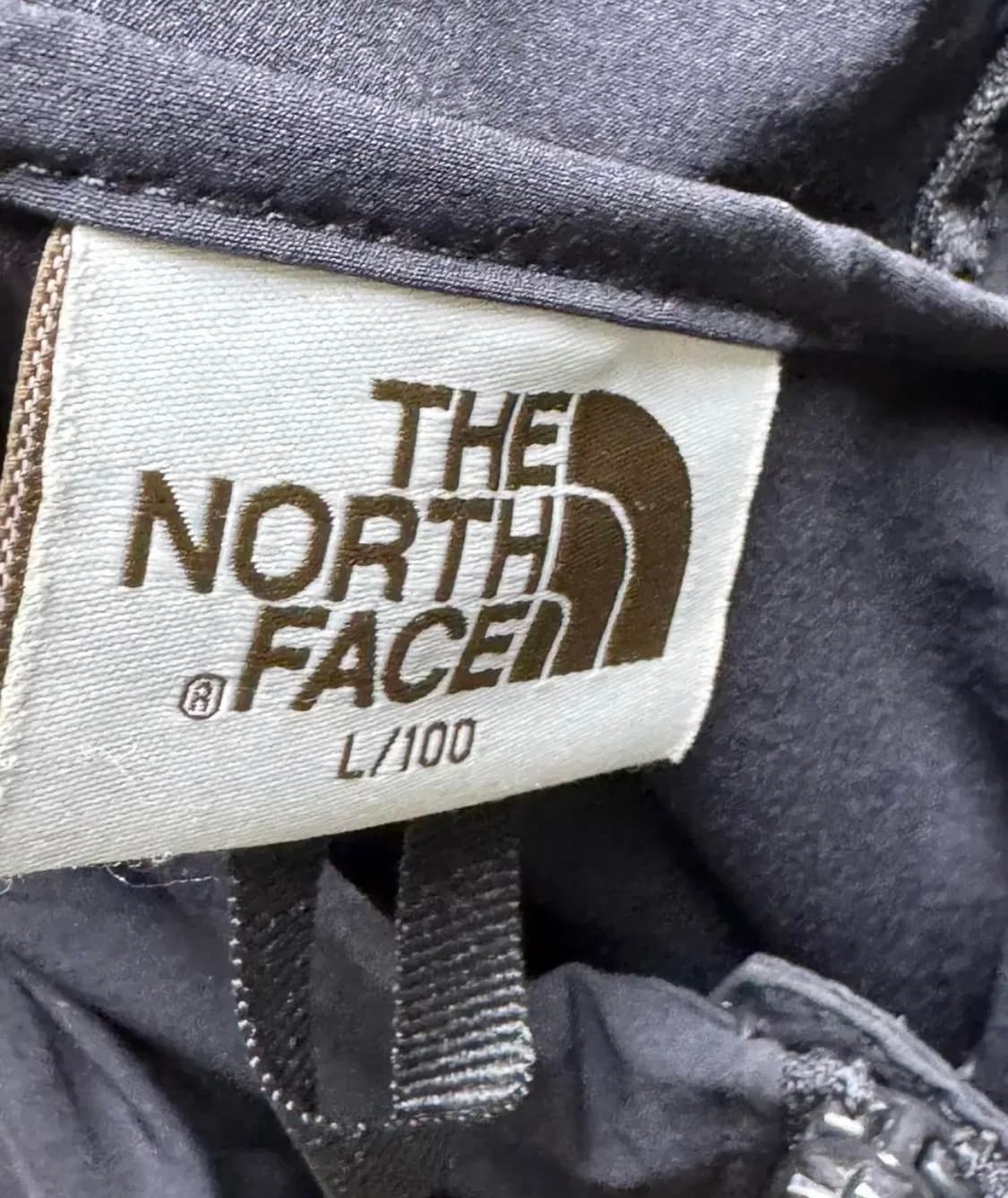 노스페이스 바람막이 L 상품이미지3