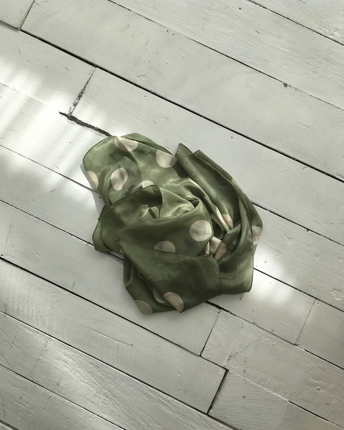 [JAPANESE VINTAGE] Dot Silk Scarf 상품이미지1