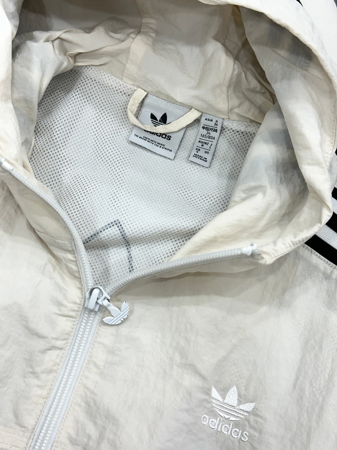 아디다스 크롭 바람막이S 상품이미지4