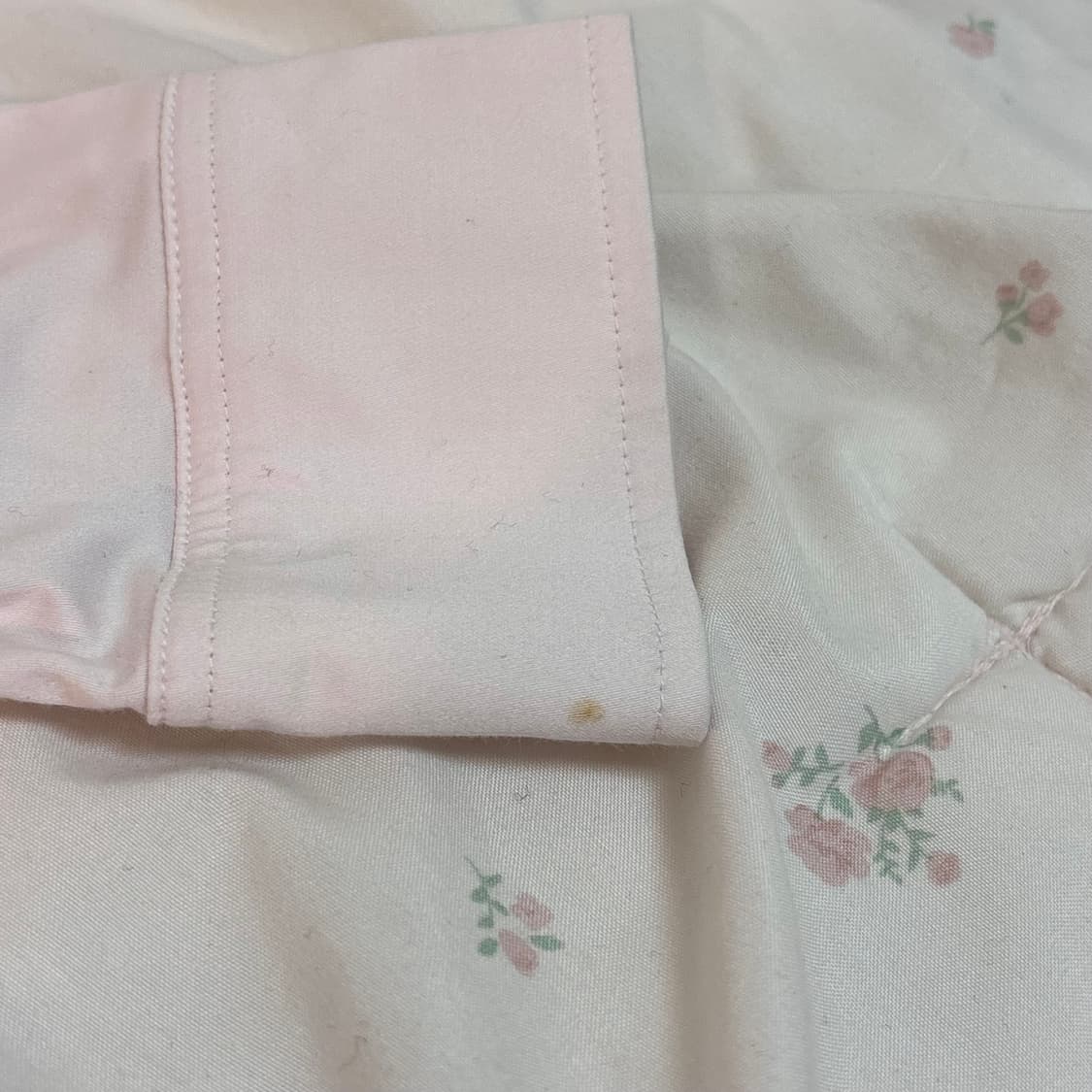 바나나리퍼블릭 딸기우유 연핑크 딱붙 셔츠 상품이미지3