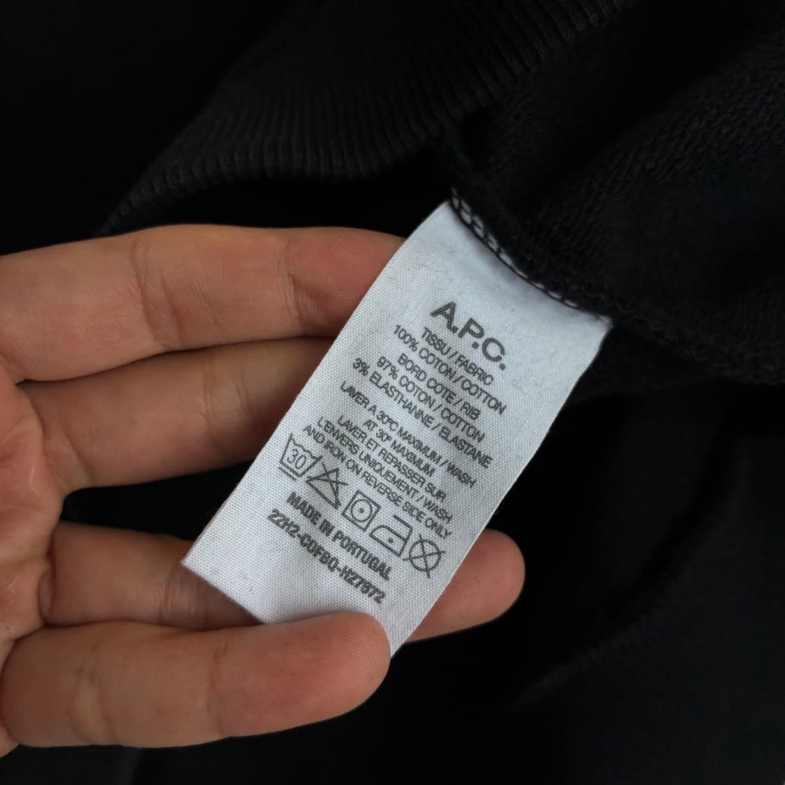 A.P.C  아페쎄 스몰로고 코튼 블랙 후드티  상품이미지5
