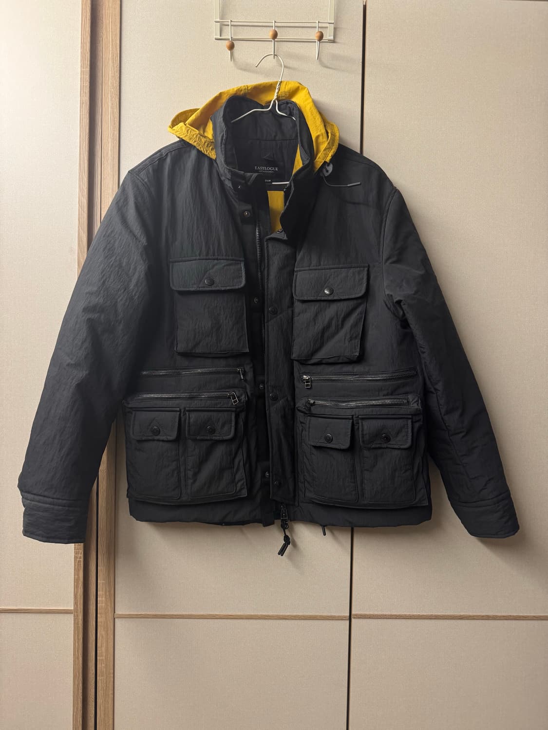 이스트로그 x 시리즈 유틸리티 숏 파카 다운 패딩 상품이미지1