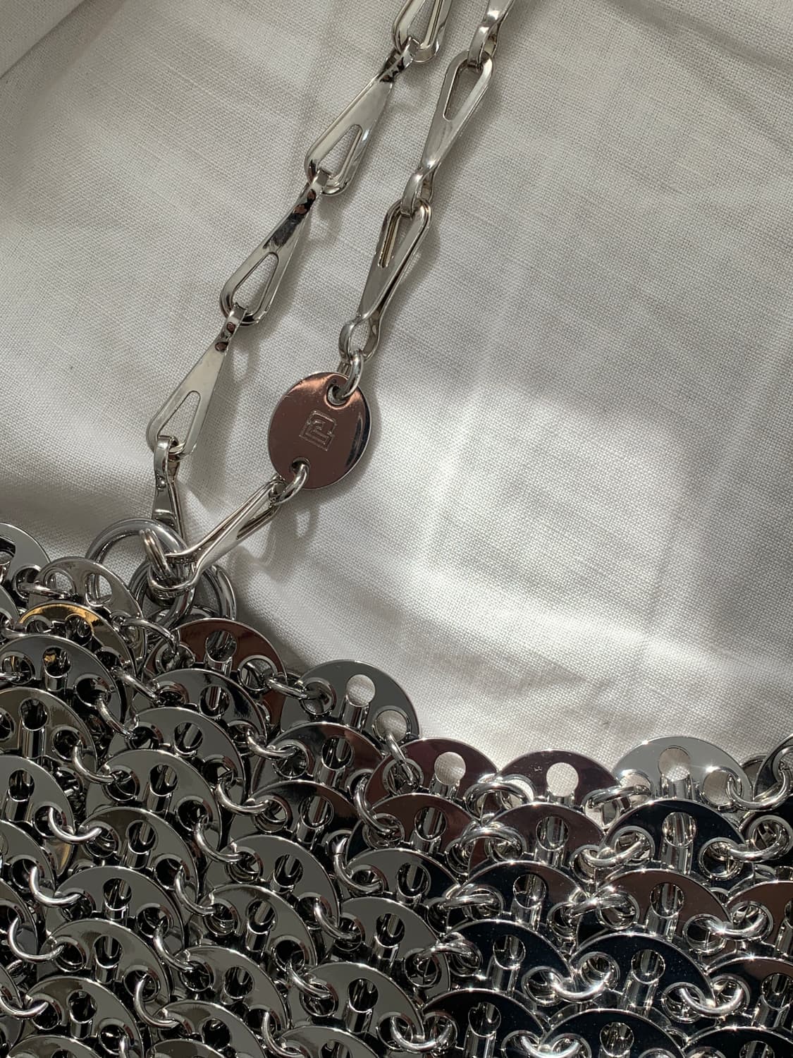 파코라반 가방  상품이미지2