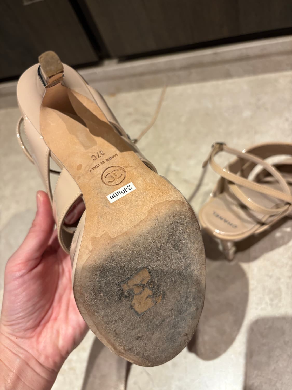 샤넬 베이지 샌들힐 37 / 240 정품 상품이미지3