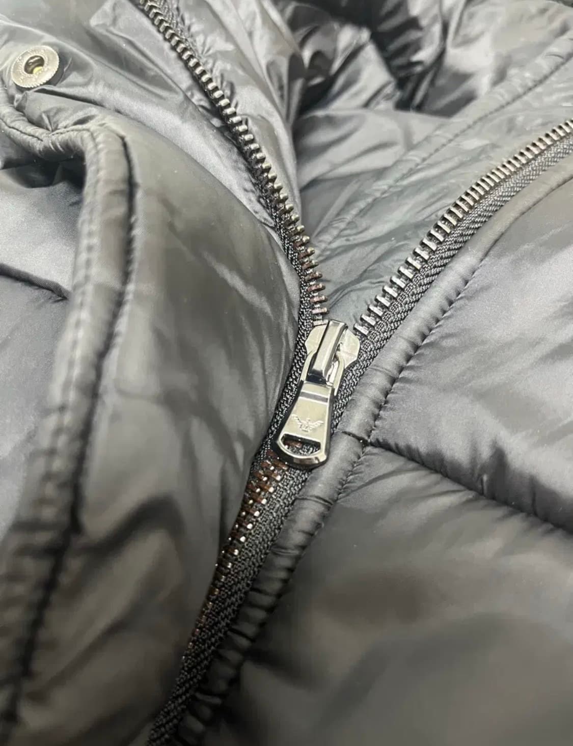 엠포리오 아르마니 정품 블랙 롱패딩 상품이미지3