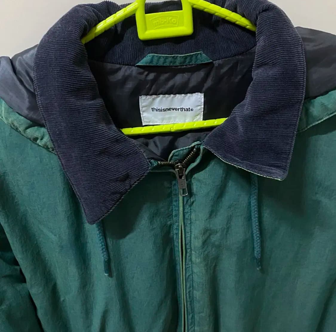 디스이즈네버댓 Washed Down Puffer Jacket 패딩 상품이미지3