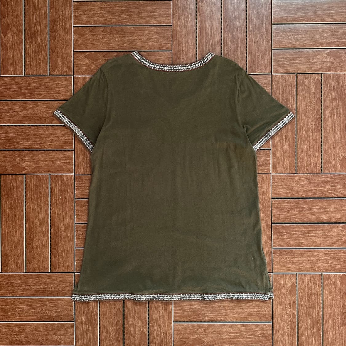 Eddie bauer stitch pocket 1/2 tee 상품이미지2