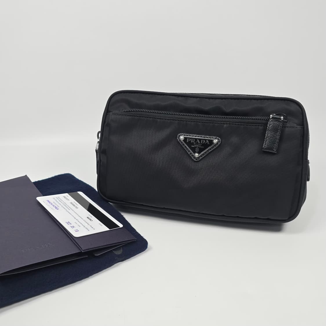 프라다 리나일론 벨트백 상품이미지1