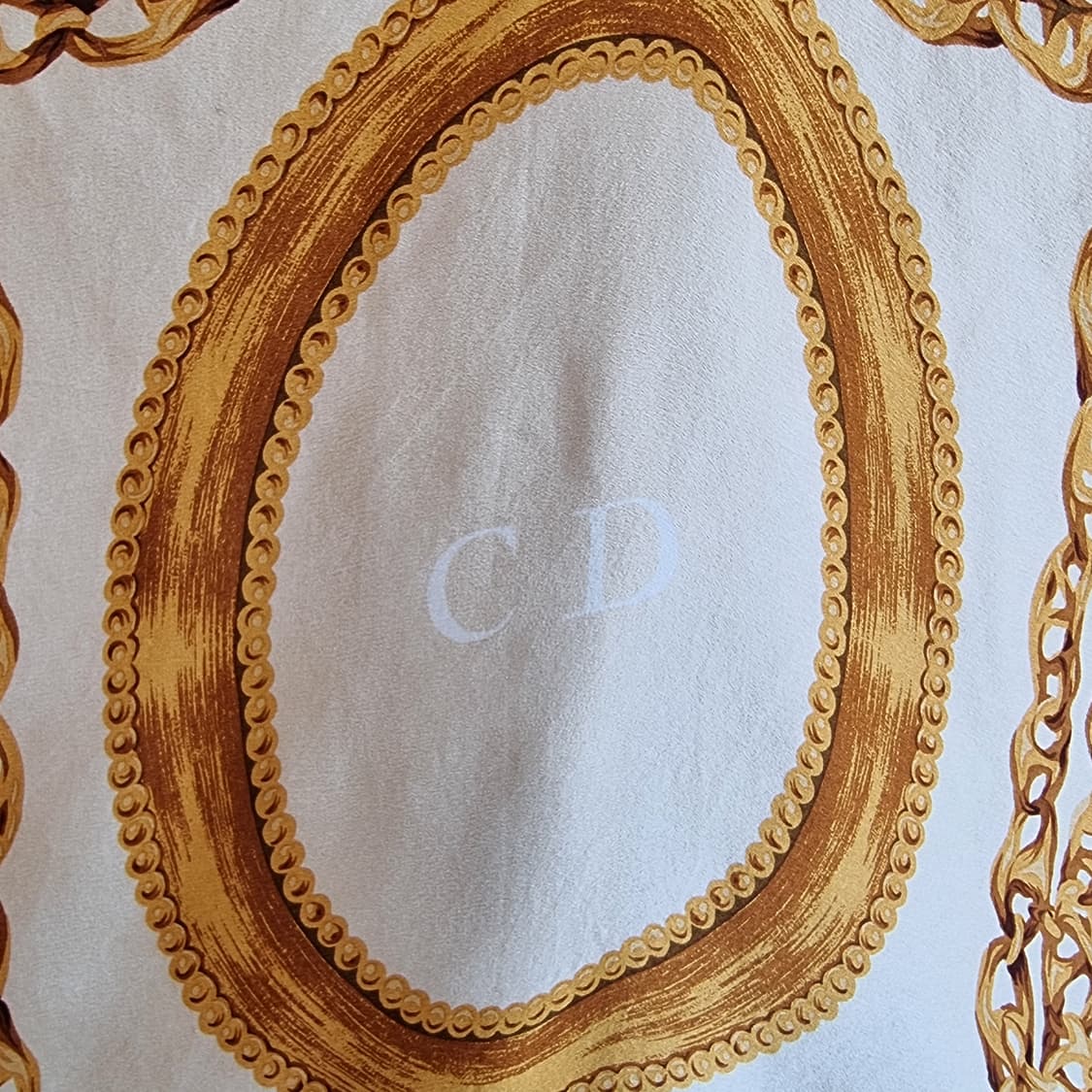 크리스챤 디올 스카프 아이보리 CD 로고 상품이미지3