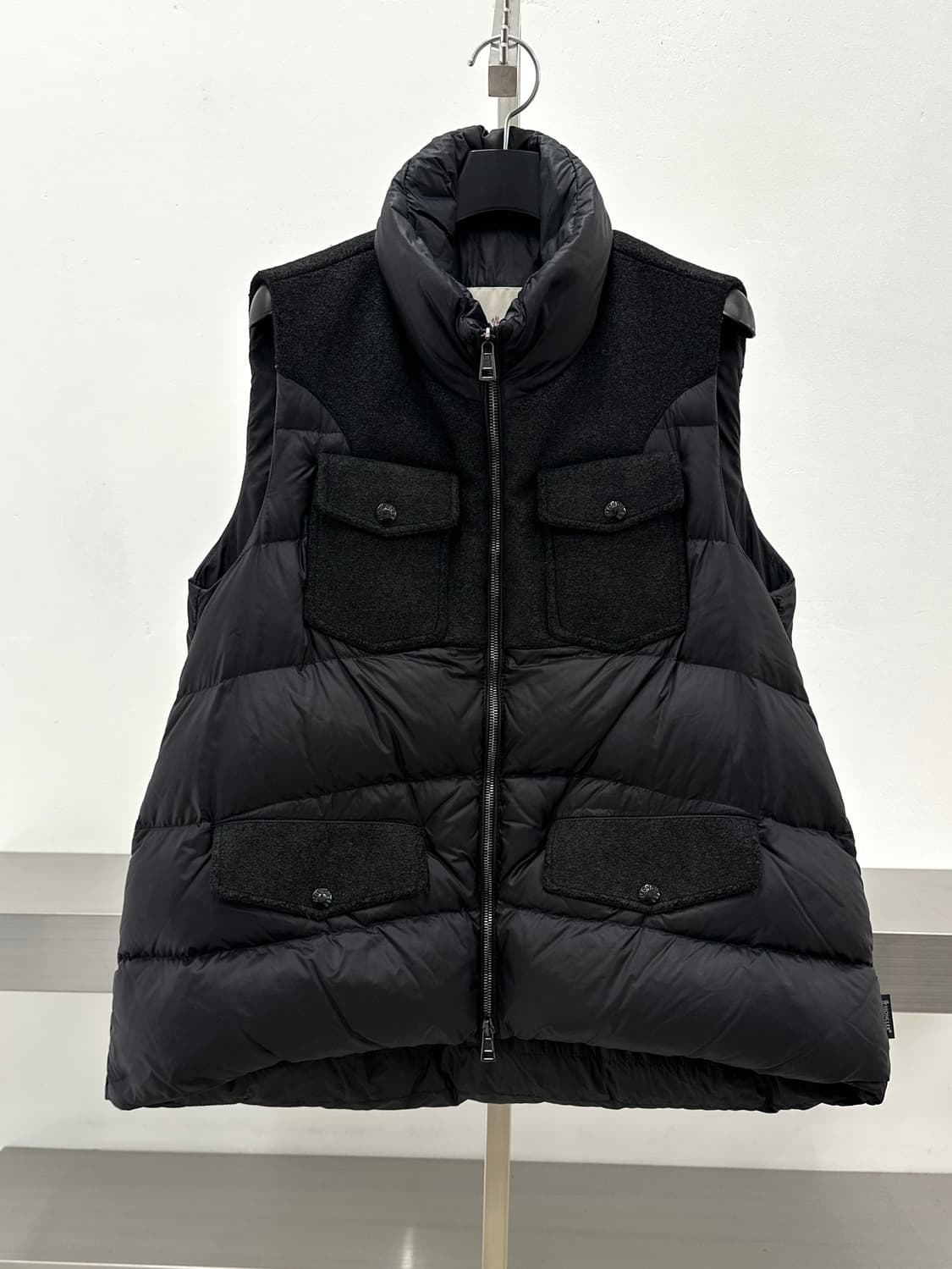 몽클레어 모미지 구스다운 베스트 상품이미지2