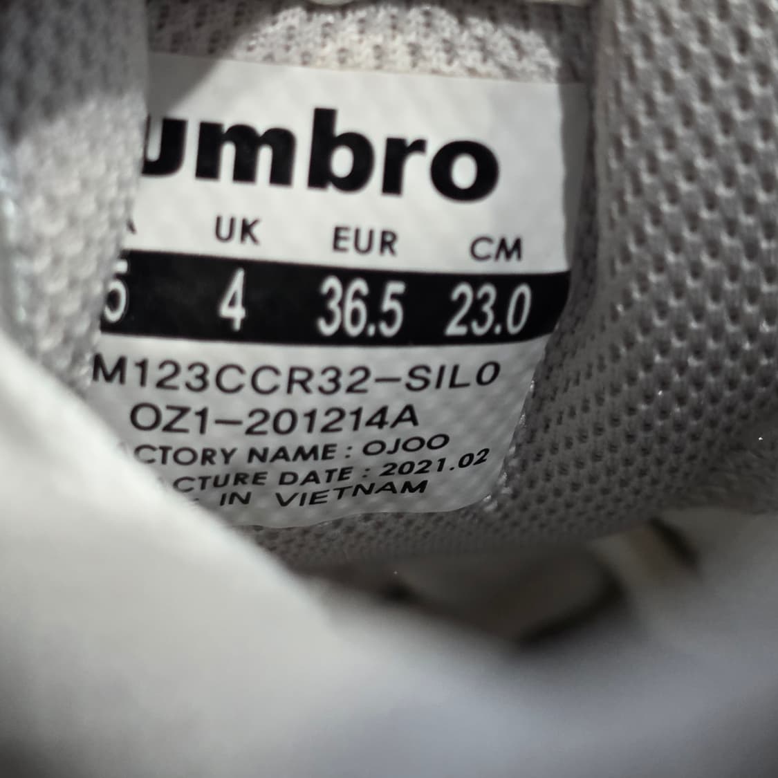 6a-29:엄브로 클래식 레트로 러너 화이트 그레이(230) 상품이미지10