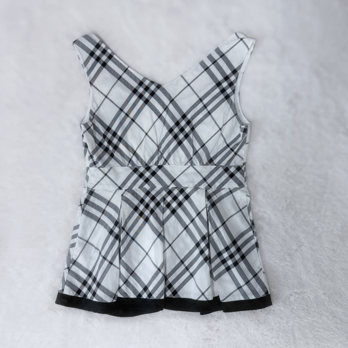 Burberry 블루라벨 히메갸루 달천깔 노바체크 블라우스 ≽^•⩊•^≼ 상품이미지4