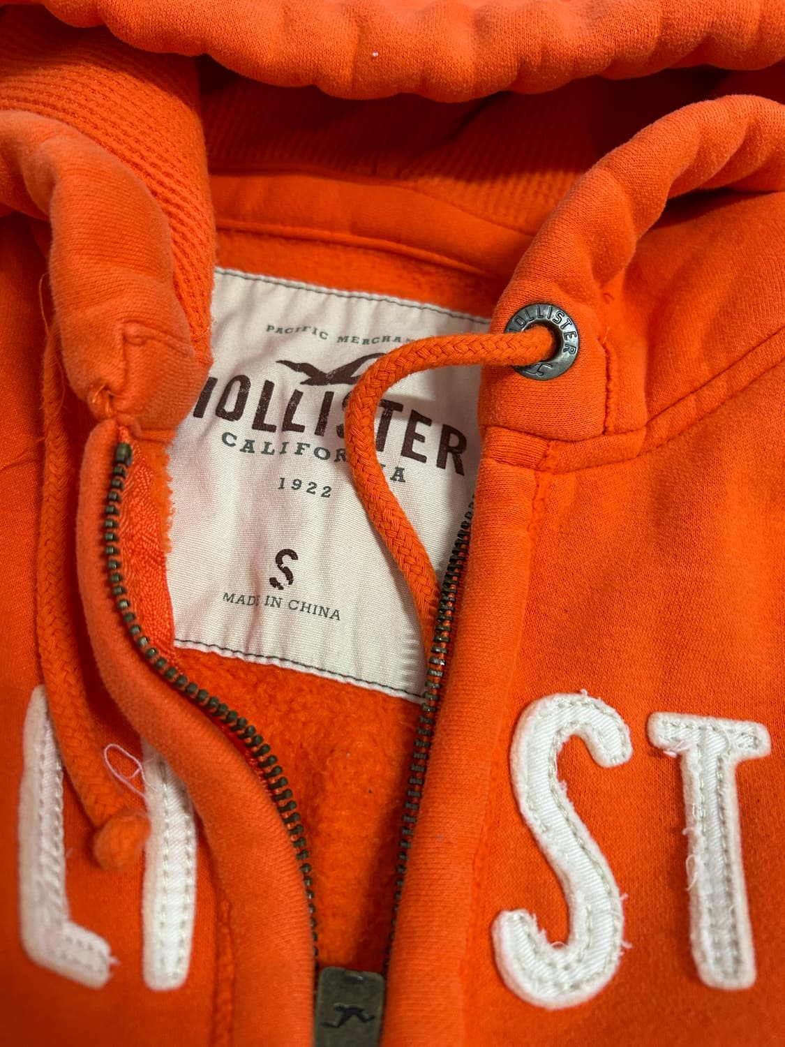 홀리스터 스펠로고 오렌지 후드집업  상품이미지3