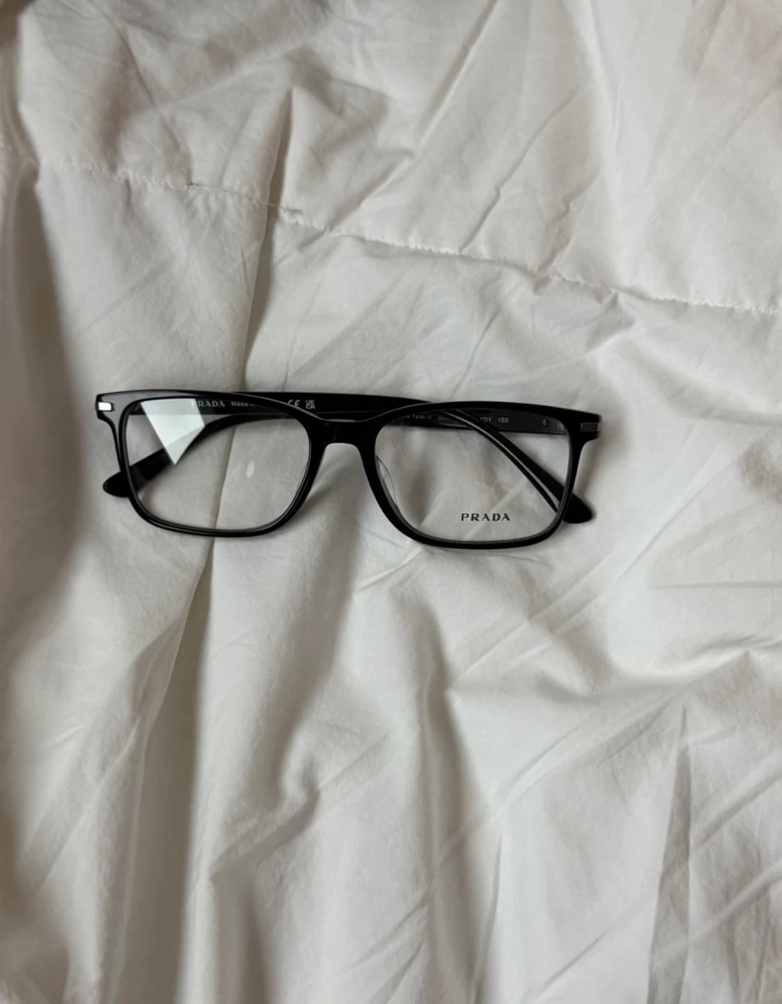프라다 블랙 뿔테 안경 새상품 상품이미지2