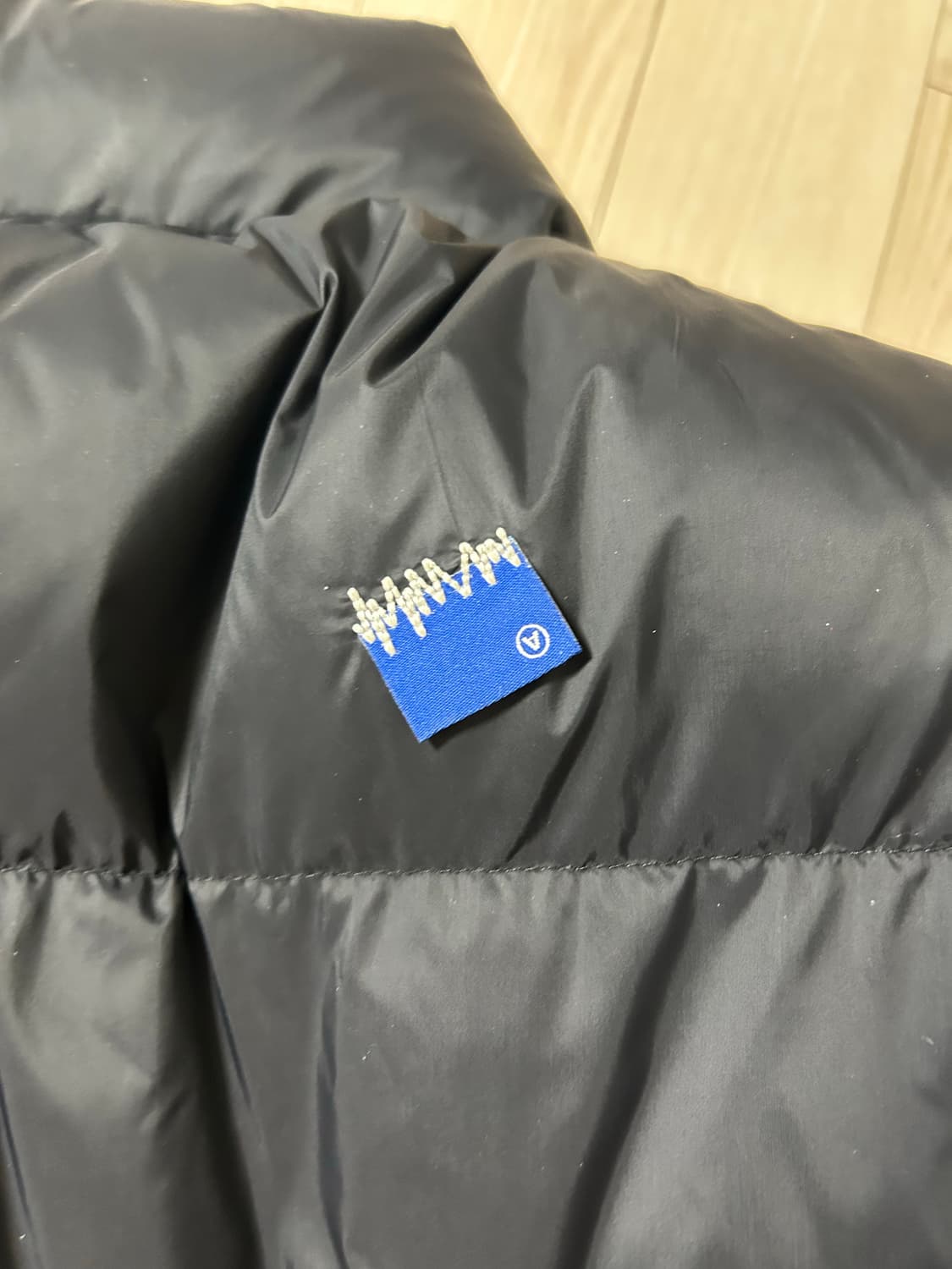 아더에러 시그니피컨트 TRS/BL 태그 퍼퍼 자켓 상품이미지6