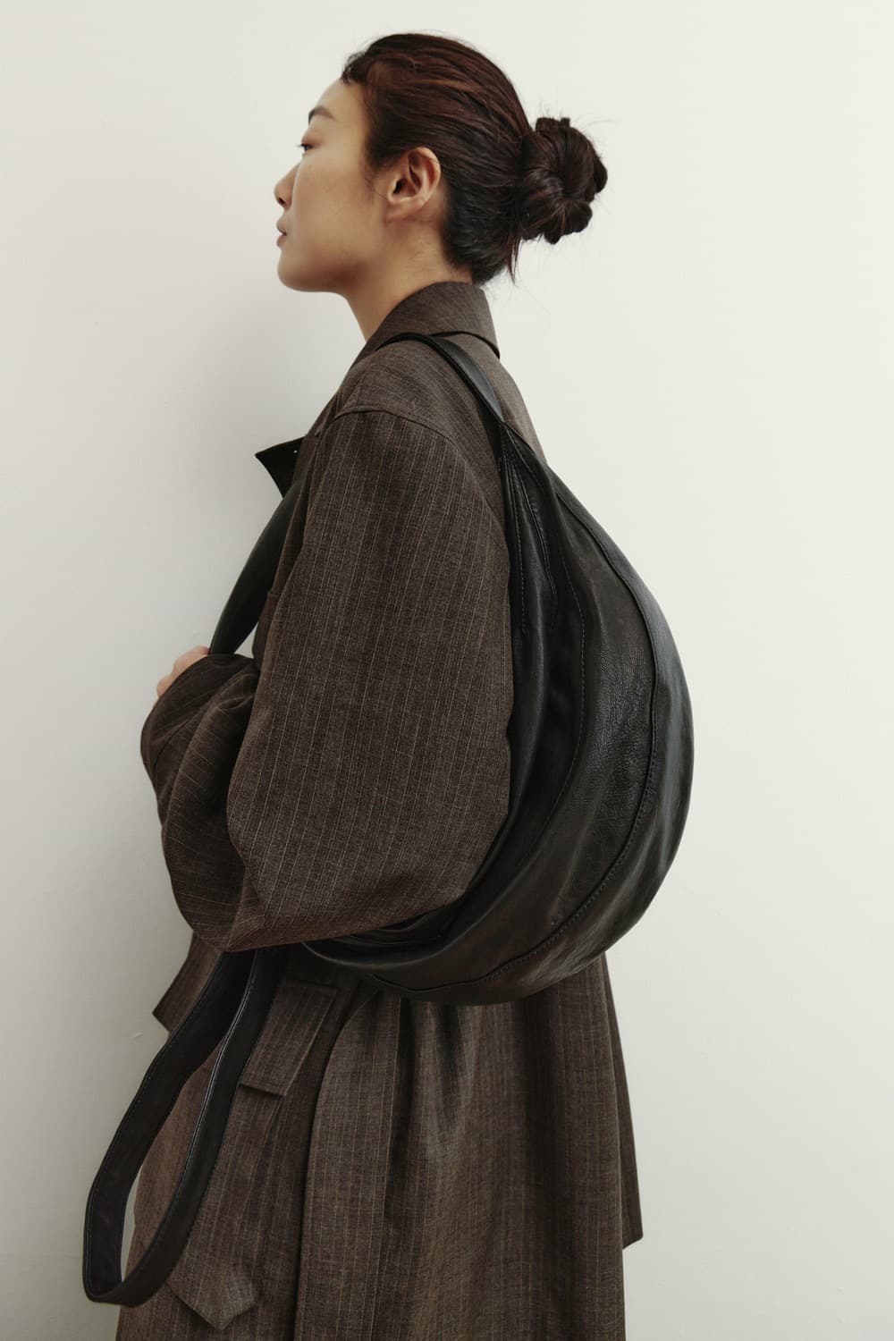 [OS] 유스 미디움 레더 아크백 상품이미지1